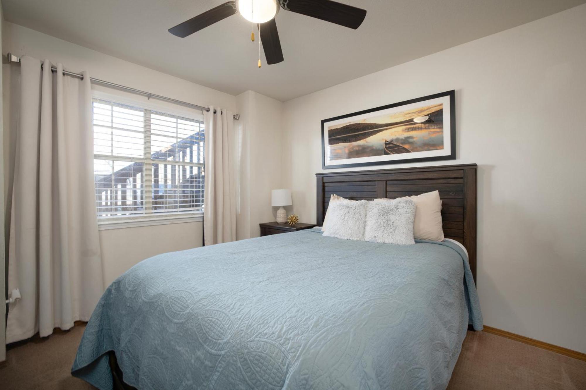 Walk-In, No Stairs Condo, Pets Welcome, 4 Mins To Silver Dollar City, 14 Mins To Ball Park Of America, Amazing Ozark Mountian Views Брэнсон Экстерьер фото