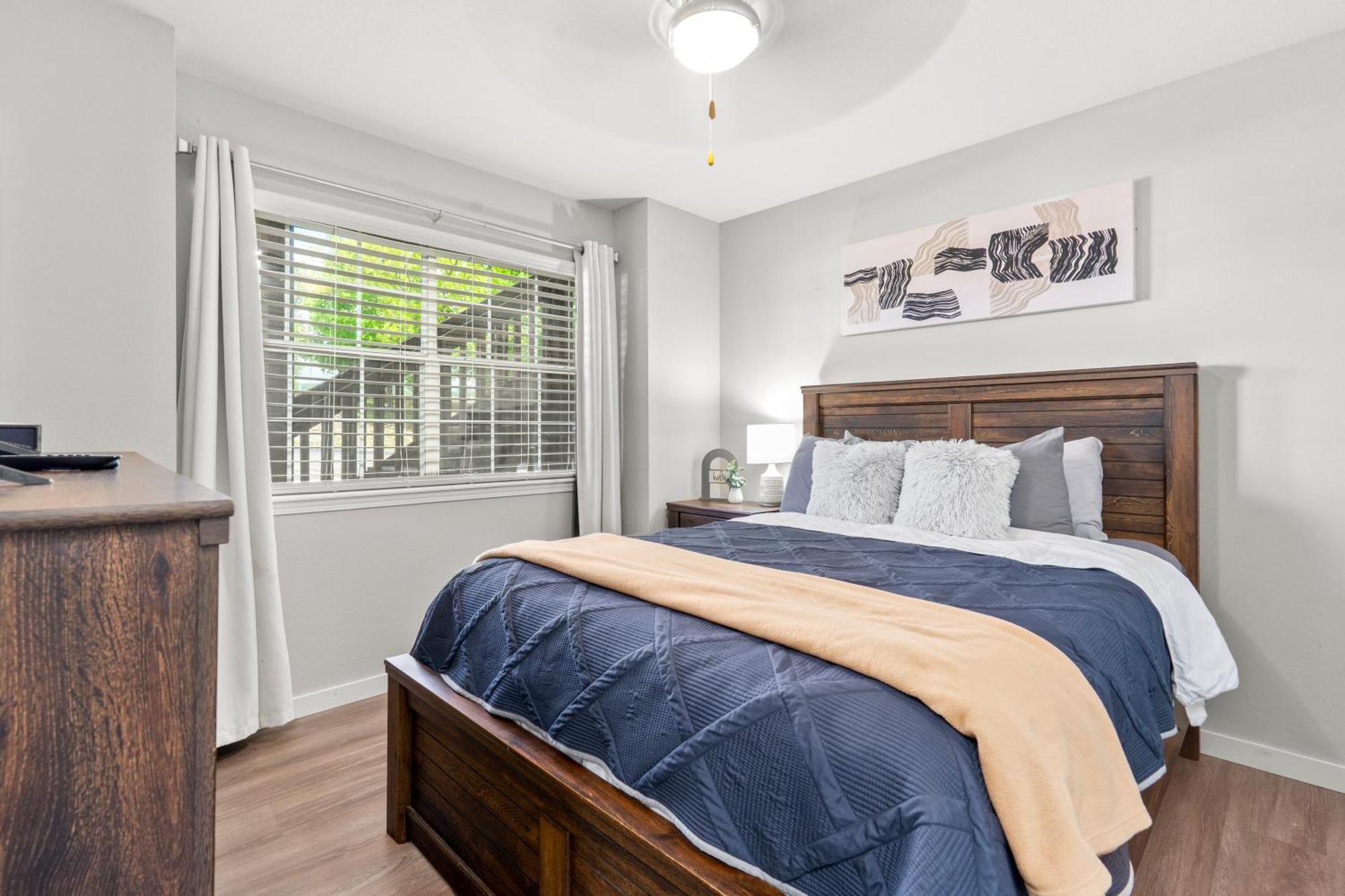 Walk-In, No Stairs Condo, Pets Welcome, 4 Mins To Silver Dollar City, 14 Mins To Ball Park Of America, Amazing Ozark Mountian Views Брэнсон Экстерьер фото