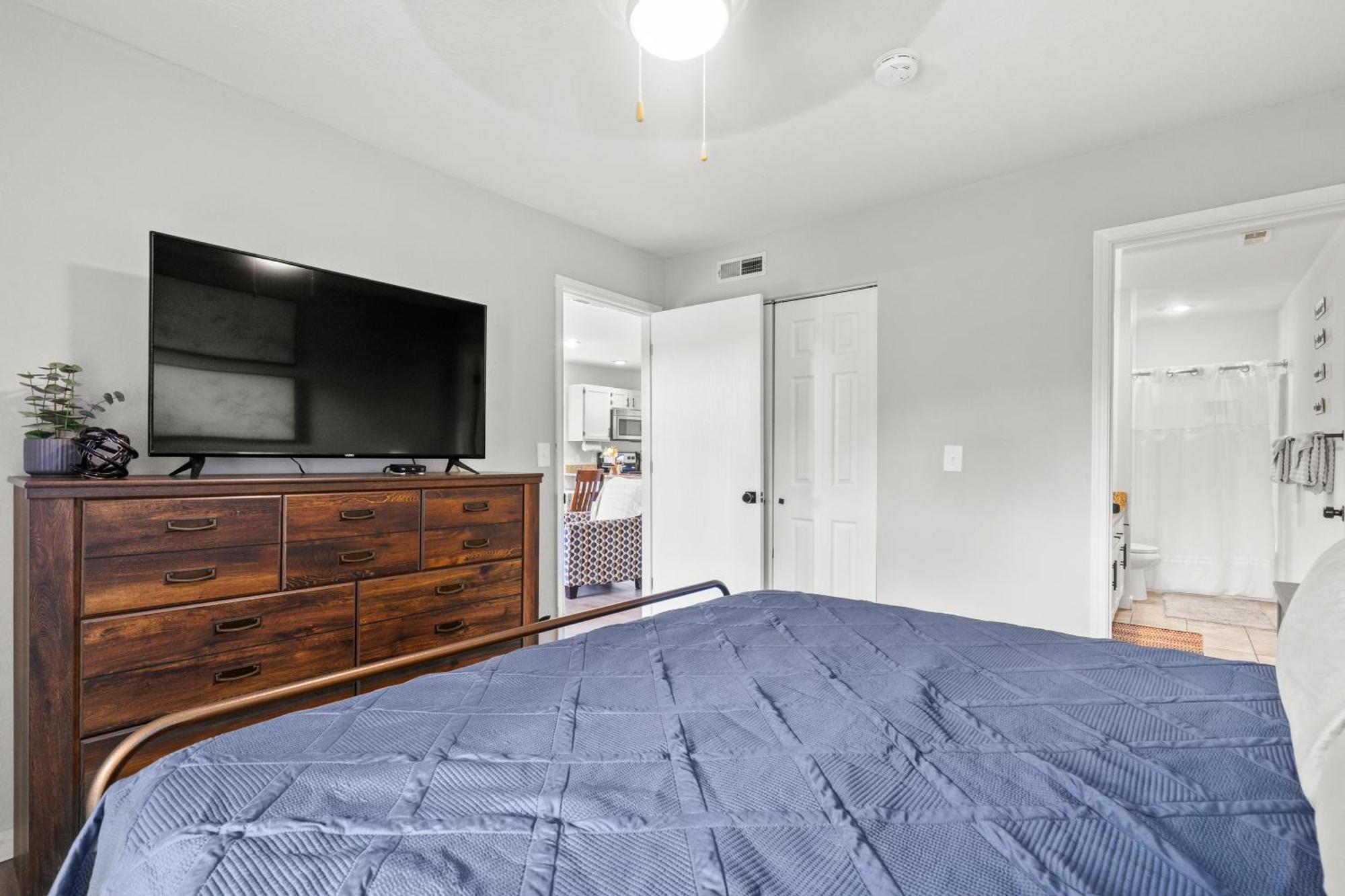 Walk-In, No Stairs Condo, Pets Welcome, 4 Mins To Silver Dollar City, 14 Mins To Ball Park Of America, Amazing Ozark Mountian Views Брэнсон Экстерьер фото
